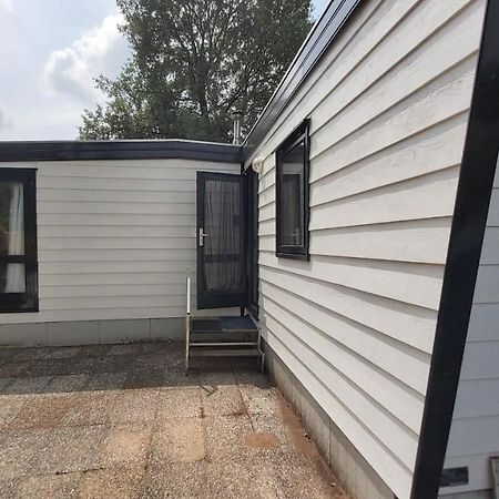 Casa de Gloria Comfortabel familie chalet tot 6 personen Veluwe Alleen voor recreatie Putten Buitenkant foto