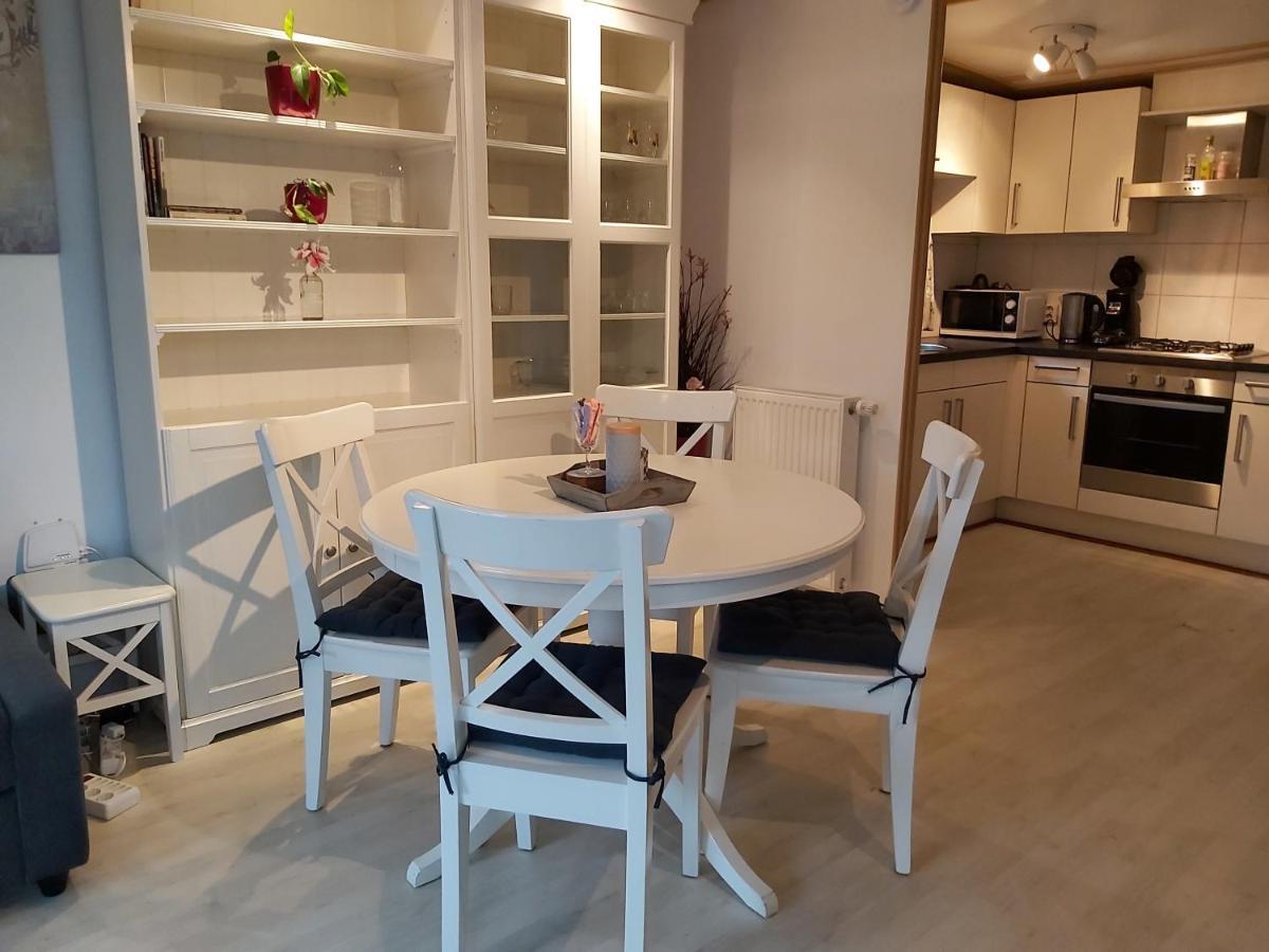 Casa de Gloria Comfortabel familie chalet tot 6 personen Veluwe Alleen voor recreatie Putten Buitenkant foto