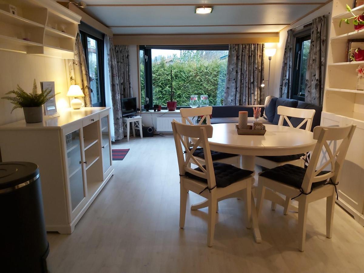 Casa de Gloria Comfortabel familie chalet tot 6 personen Veluwe Alleen voor recreatie Putten Buitenkant foto