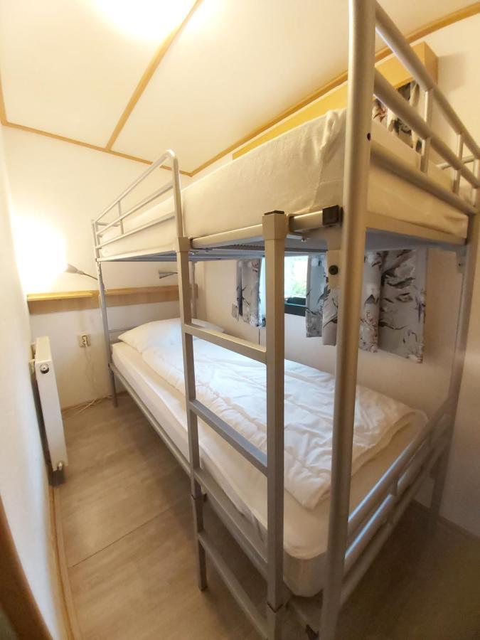 Casa de Gloria Comfortabel familie chalet tot 6 personen Veluwe Alleen voor recreatie Putten Buitenkant foto