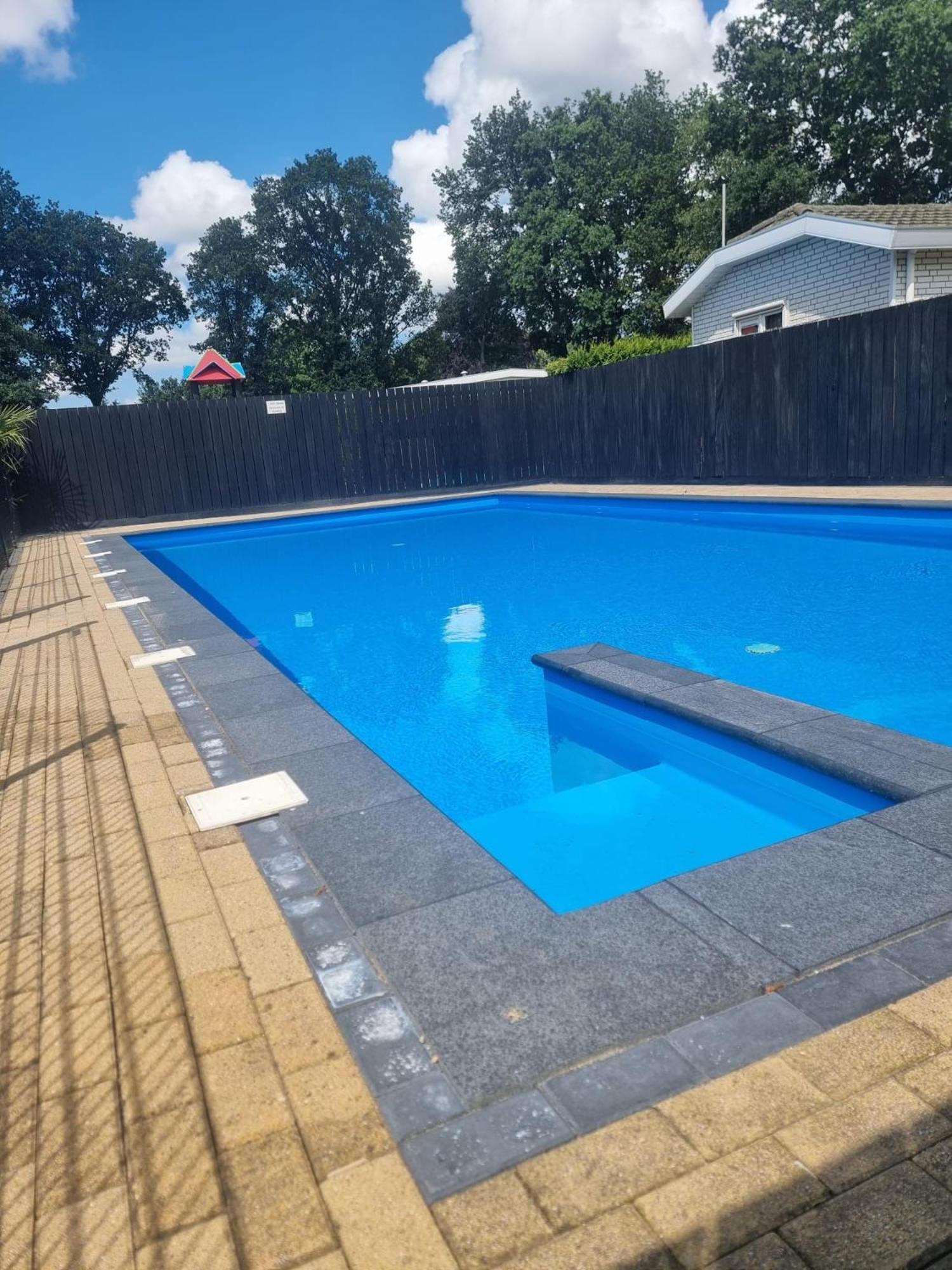 Casa de Gloria Comfortabel familie chalet tot 6 personen Veluwe Alleen voor recreatie Putten Buitenkant foto