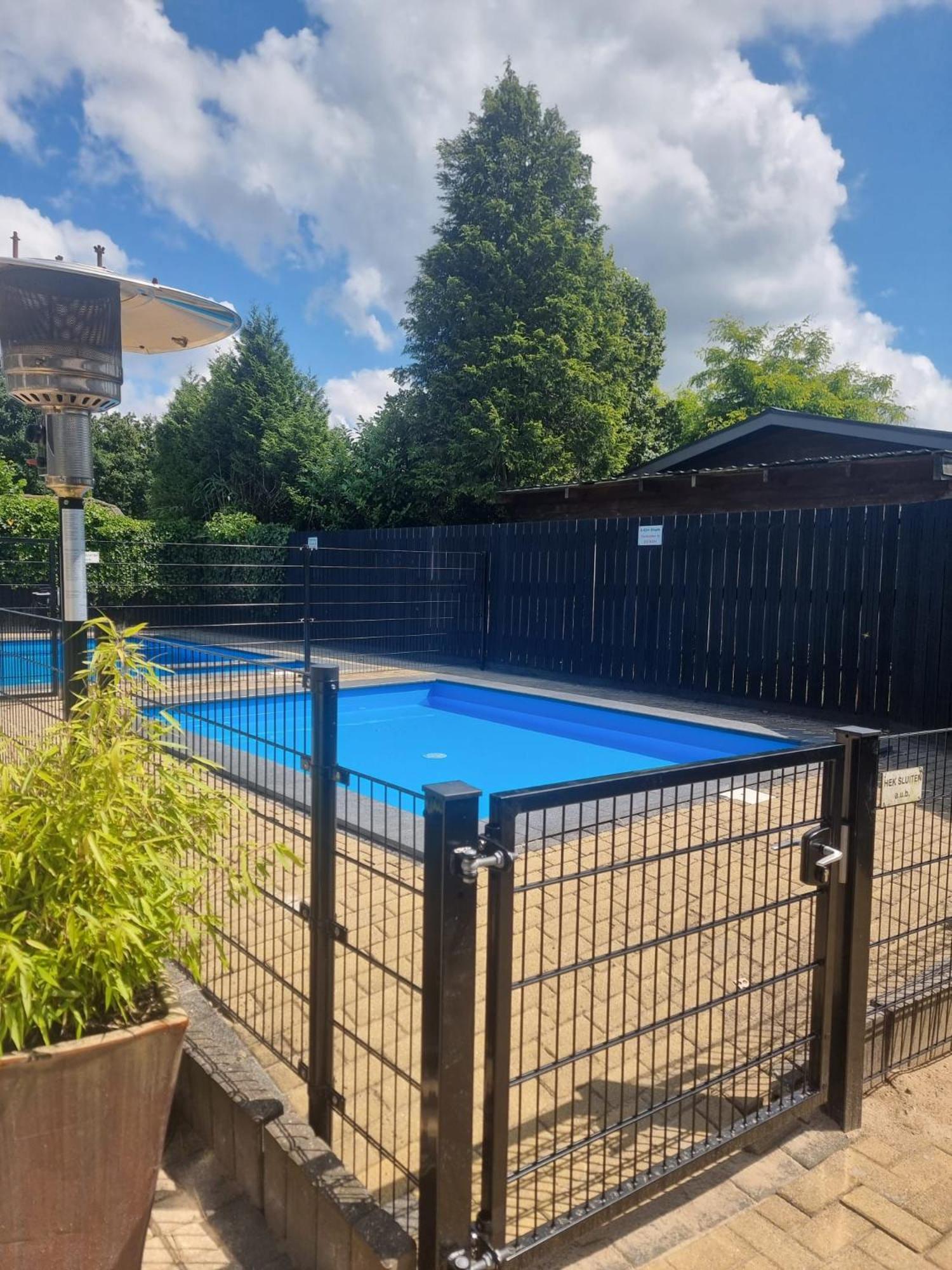 Casa de Gloria Comfortabel familie chalet tot 6 personen Veluwe Alleen voor recreatie Putten Buitenkant foto